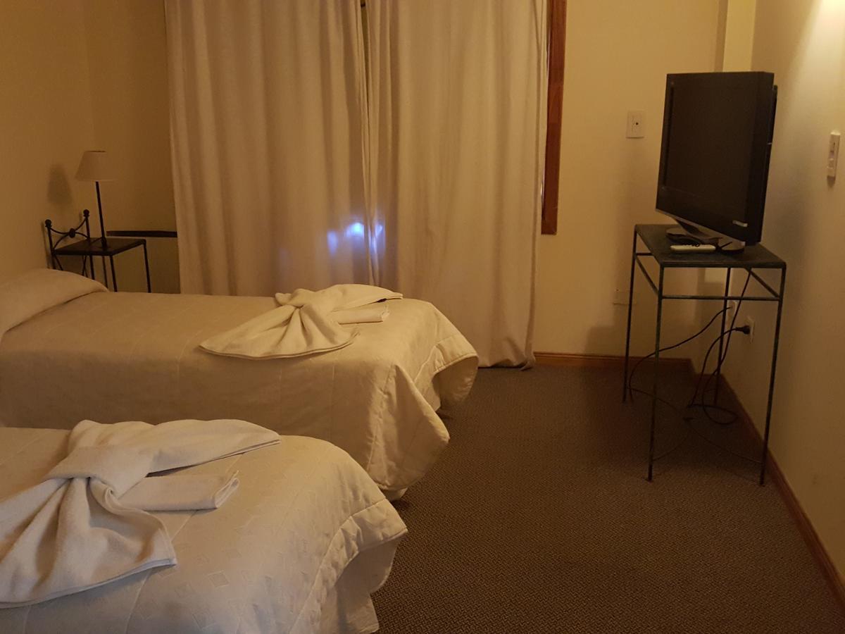 קאוויווה Hotel Kallfu מראה חיצוני תמונה
