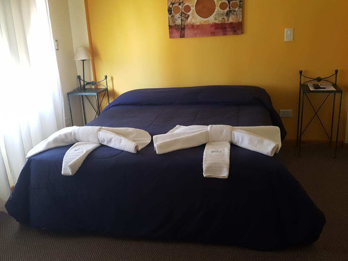 קאוויווה Hotel Kallfu מראה חיצוני תמונה